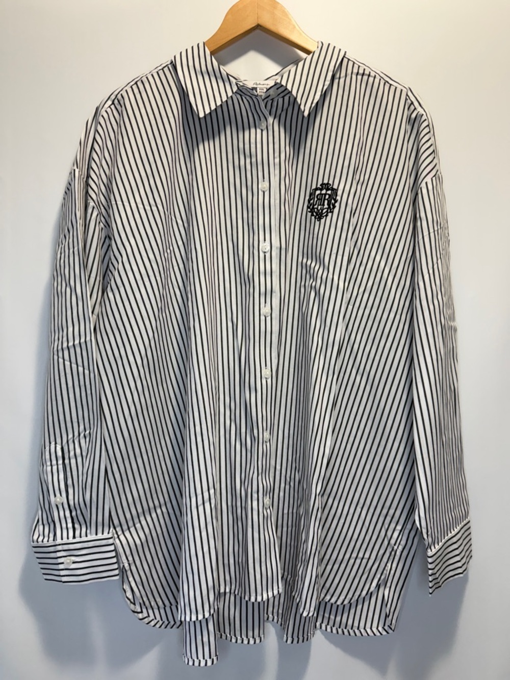 Reitmans XXL Black White Striped Button Down Shirt Oversized Collared Business